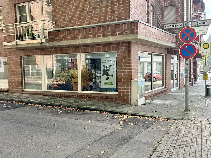 sanaflair Sanitätshaus Dülken – Außenansicht mit Eingang
