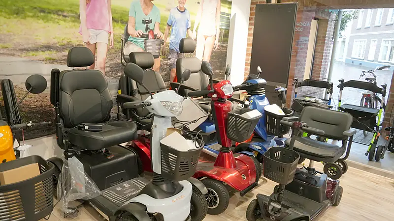 sanaflair mobil Straelen (Sanitätshaus & Mobilitätszentrum Straelen) – Ausstellung Elektromobile