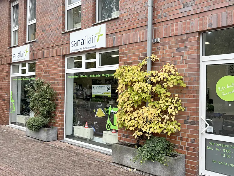 sanaflair mobil Wegberg (Sanitätshaus & Mobilitätszentrum Wegberg) – Außenansicht mit Eingang